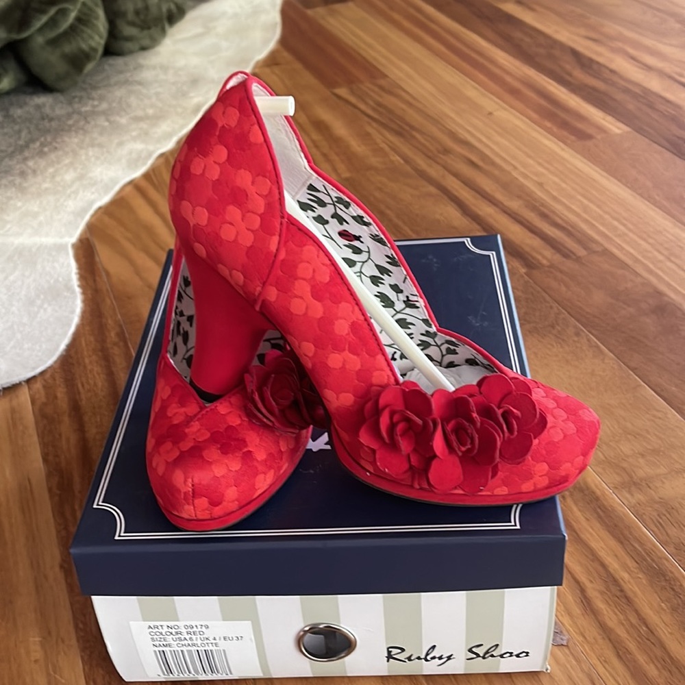 Red size 6 Ruby Shoo. Brand new, never been worn heels.